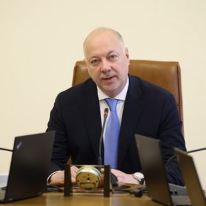 Премиерът за водната криза: Решението е в целенасочени действия